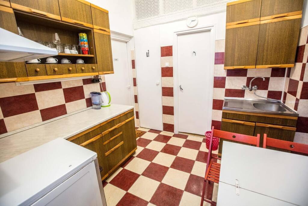 Keleti Apartment City Center Big Flat Bedroom Private Use Budapest Eksteriør billede