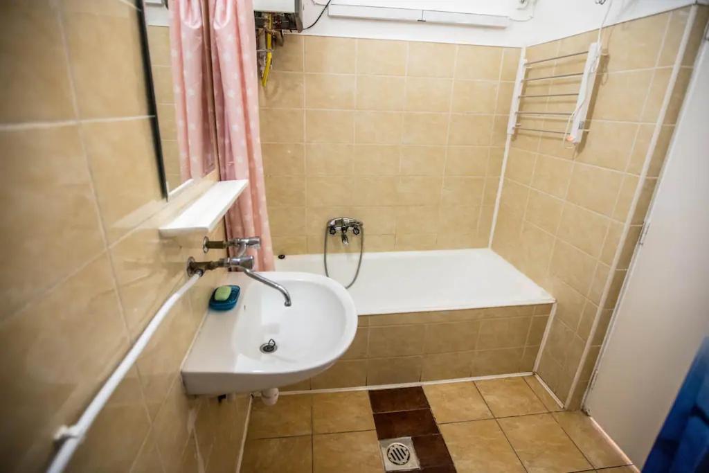 Keleti Apartment City Center Big Flat Bedroom Private Use Budapest Eksteriør billede