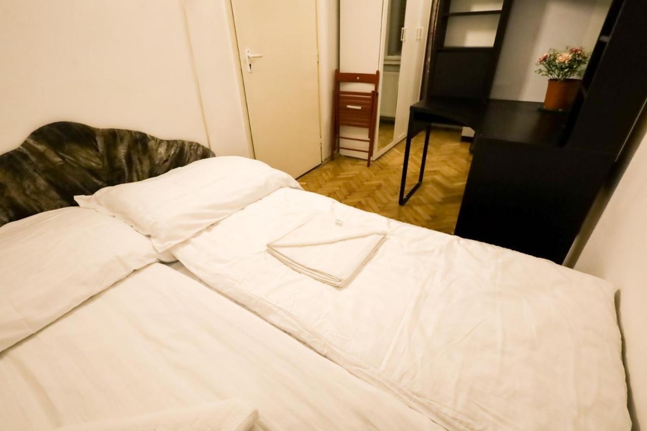 Keleti Apartment City Center Big Flat Bedroom Private Use Budapest Eksteriør billede